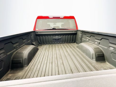 Used 2020 Chevrolet Silverado 1500 Custom Trail Boss w/ Custom Convenience Package AWD/4WD image 30