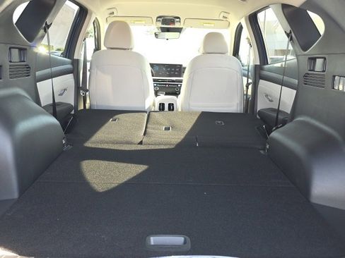 New 2026 Hyundai Tucson SEL image 24