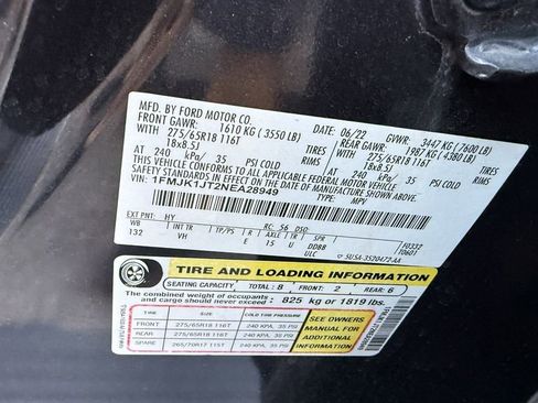 Used 2022 Ford Expedition Max XLT image 5