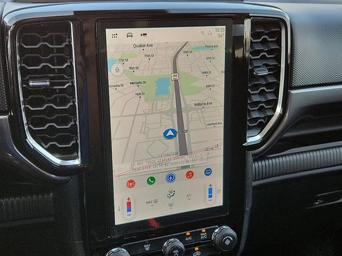 New 2025 Ford Ranger XLT w/ Black Appearance Package image 9