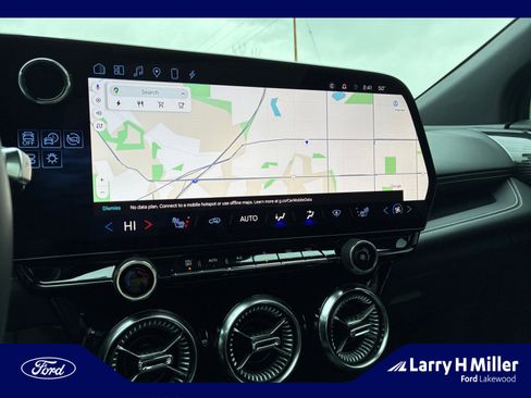 Used 2024 Chevrolet Blazer EV LT image 27