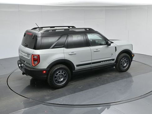 Used 2024 Ford Bronco Sport Outer Banks w/ Tech Package image 47