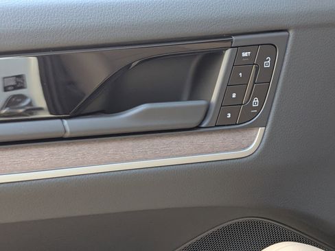 New 2026 Porsche Cayenne E-Hybrid image 20