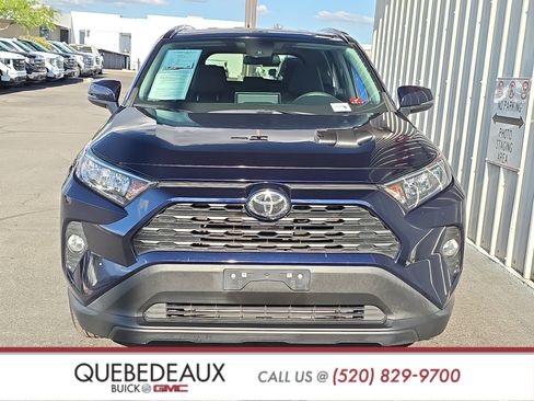 Used 2021 Toyota RAV4 XLE FWD image 2