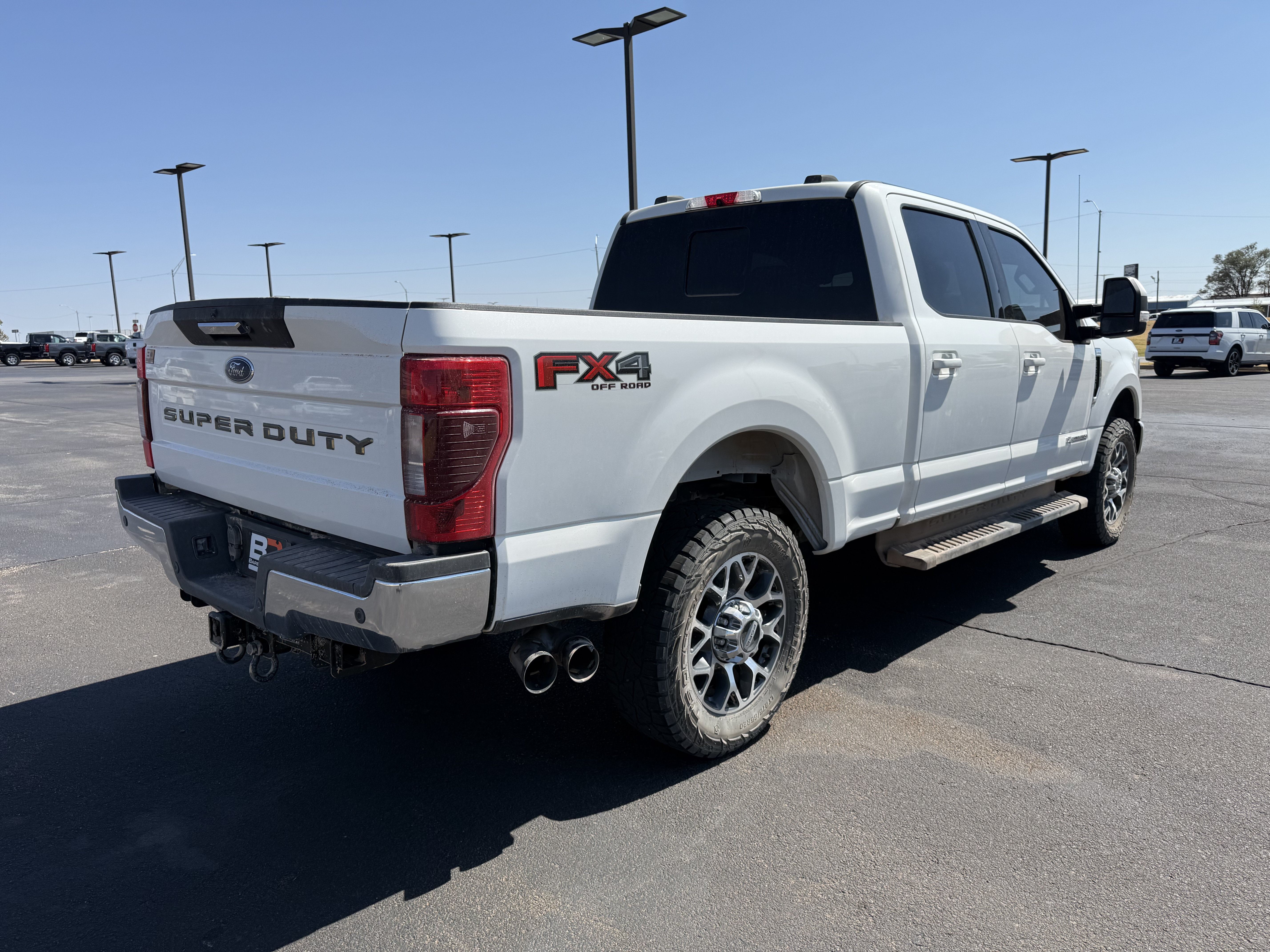 Used 2020 Ford F350 Lariat w/ Lariat Value Package AWD/4WD image 3