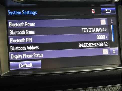 Used 2018 Toyota RAV4 LE image 41