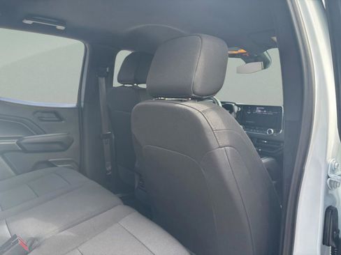 Used 2024 Chevrolet Colorado Trail Boss w/ Advanced Trailering Package AWD/4WD image 31