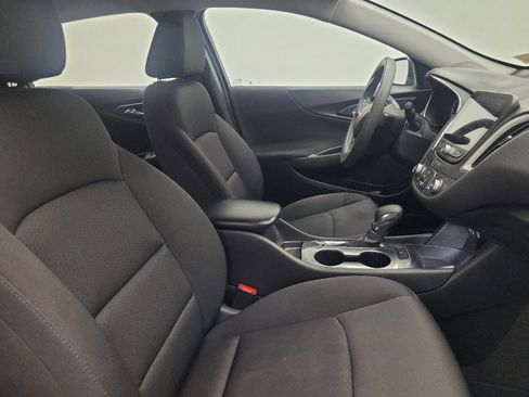 Used 2024 Chevrolet Malibu LS FWD image 21