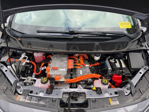 Used 2023 Chevrolet Bolt LT w/ Driver Confidence Package image 34