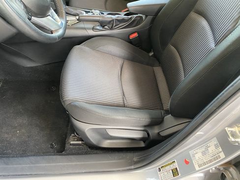 Used 2015 MAZDA MAZDA3 i Touring FWD image 27
