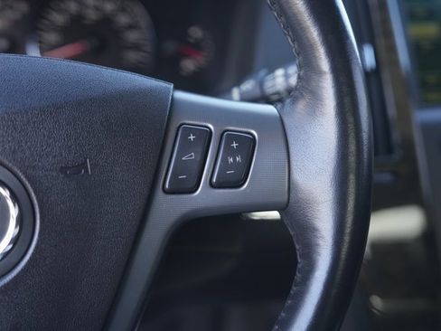 Used 2006 Cadillac STS V image 24