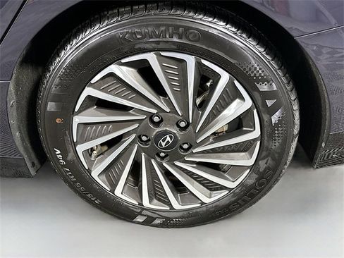 Used 2024 Hyundai Sonata Limited image 33