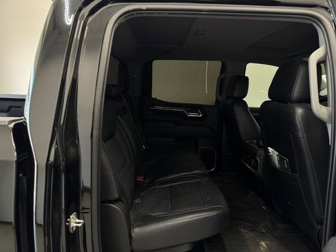 Used 2022 GMC Sierra 1500 Elevation image 17