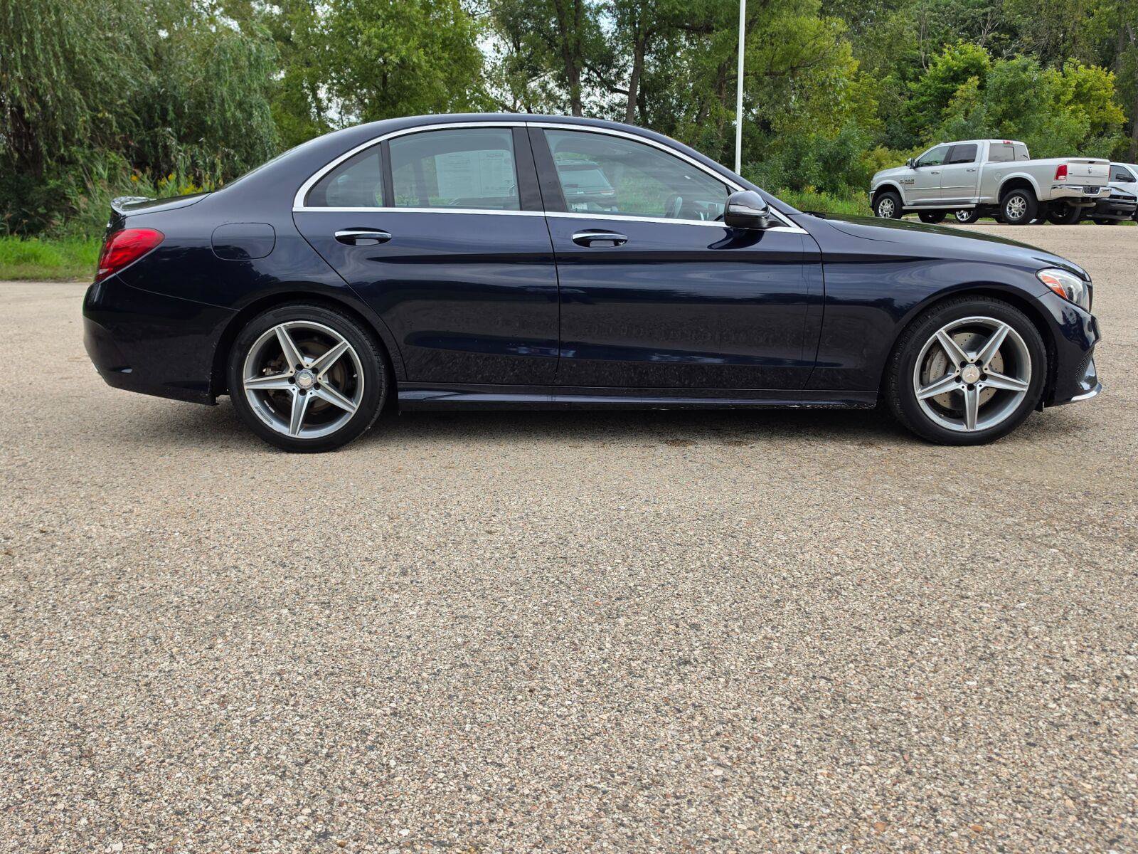 Used 2016 Mercedes-Benz C 300 4MATIC Sedan image 14
