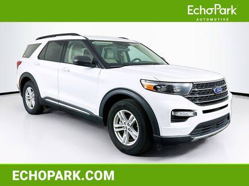 Used 2023 Ford Explorer XLT w/ Equipment Group 202A image 1