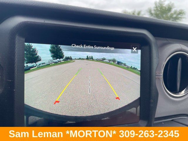 Used 2021 Jeep Wrangler Unlimited Sahara AWD/4WD image 9