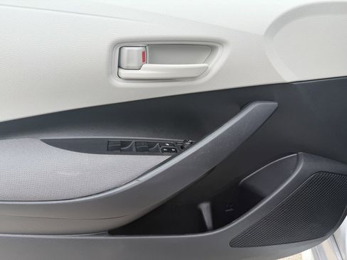 Used 2024 Toyota Corolla LE image 16