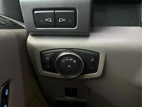 Used 2019 Ford F250 XLT w/ XLT Value Package AWD/4WD image 15