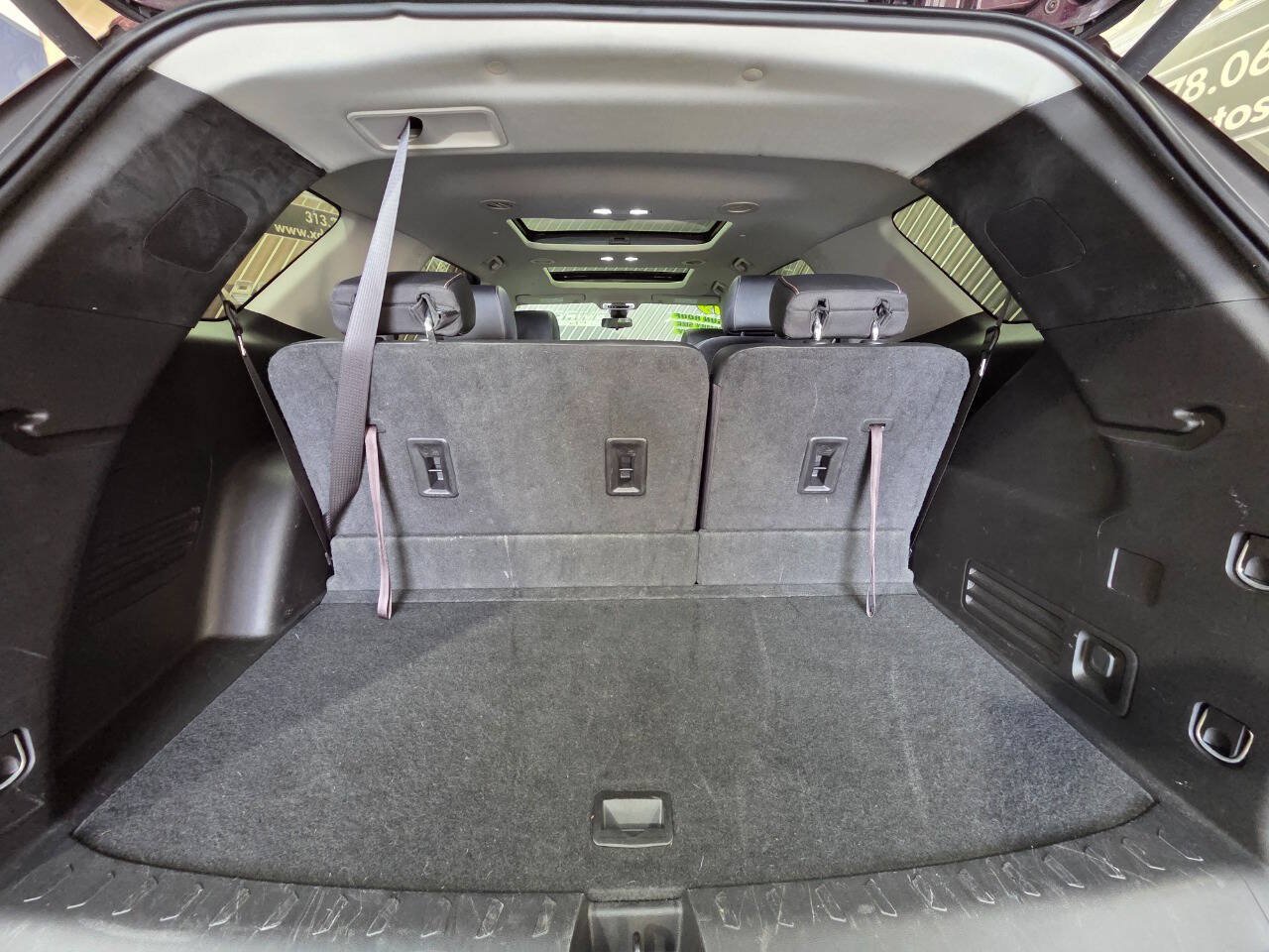 Used 2019 Chevrolet Traverse Premier w/ Driver Confidence II Package FWD image 31