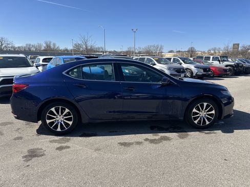 Used 2016 Acura TLX image 3