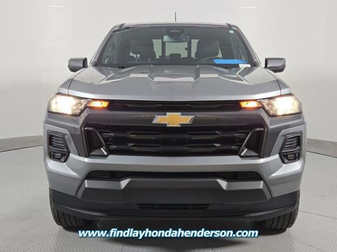 Used 2024 Chevrolet Colorado LT w/ LT Convenience Package II RWD image 8