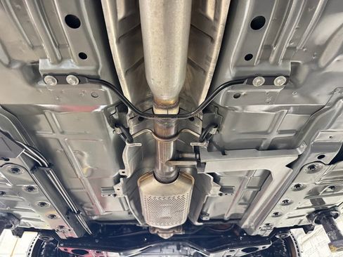 Used 1996 Cadillac Seville SLS image 25