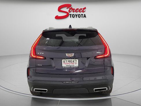 Used 2024 Cadillac XT4 Premium Luxury image 3