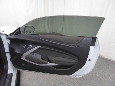 Used 2017 Chevrolet Camaro ZL1 w/ LPO, ZL1 Protection Package image 31