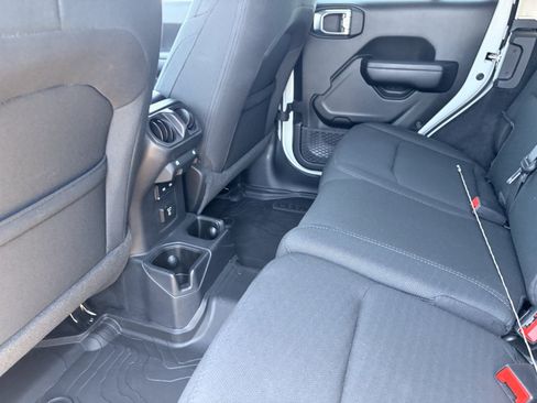 Used 2021 Jeep Wrangler Unlimited Sport AWD/4WD image 14
