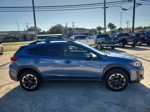 Used 2023 Subaru Crosstrek 2.0i Premium image 7