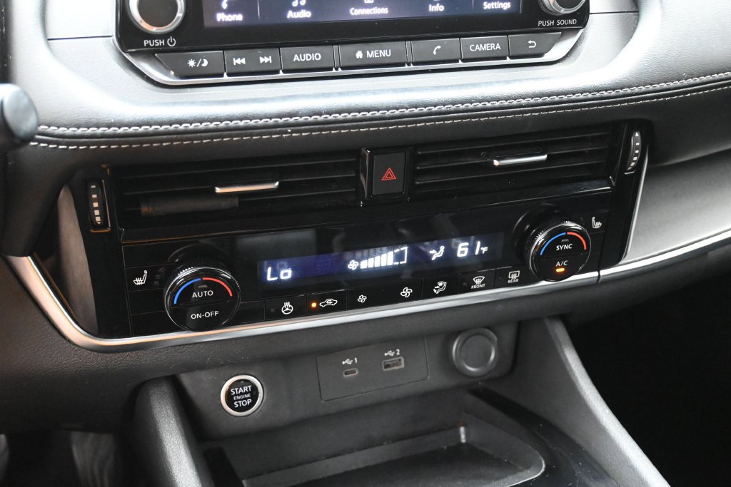 Used 2021 Nissan Rogue SV w/ Premium Package AWD/4WD image 18