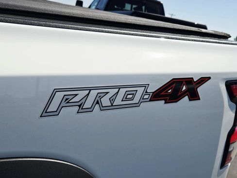 Used 2025 Nissan Frontier PRO-4X w/ Pro Convenience Package image 21