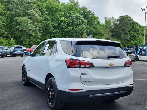 Used 2024 Chevrolet Equinox LT FWD image 3