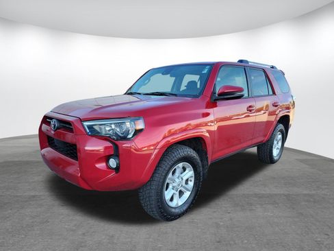 Used 2020 Toyota 4Runner SR5 Premium w/ Moonroof Package image 3