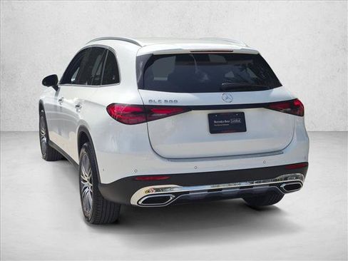 Certified 2026 Mercedes-Benz GLC 300 image 8