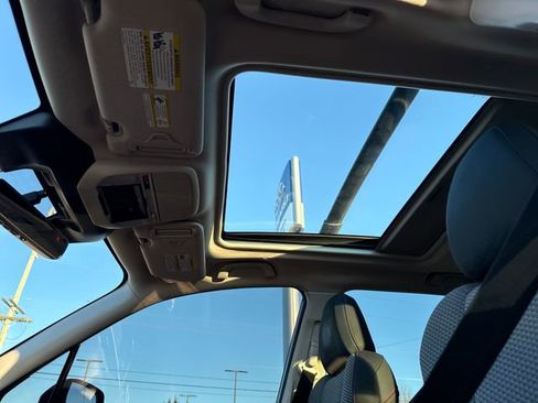 Used 2023 Subaru Forester Sport image 26