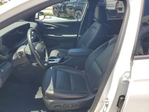 Used 2024 Buick Envista Avenir FWD image 25