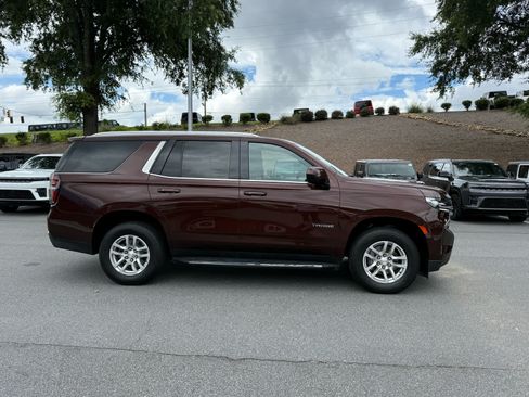 Used 2023 Chevrolet Tahoe LT RWD image 6