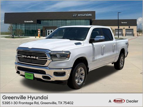 Used 2023 RAM 1500 Laramie AWD/4WD image 1