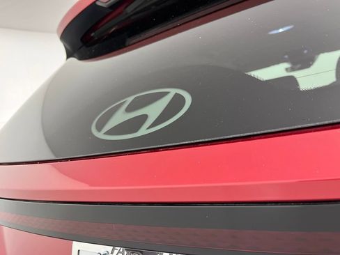 Used 2025 Hyundai Tucson SEL FWD image 16
