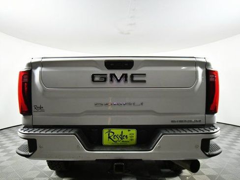 Used 2024 GMC Sierra 3500 Denali Ultimate image 12