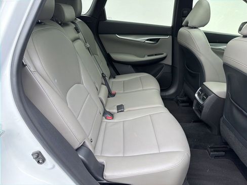 Used 2023 INFINITI QX50 Luxe FWD image 23