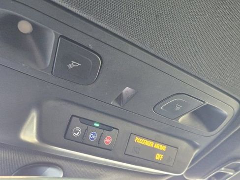 Used 2023 Chevrolet Camaro LT RWD image 24