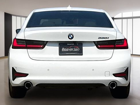 Used 2020 BMW 330i Sedan w/ Premium Package RWD image 6