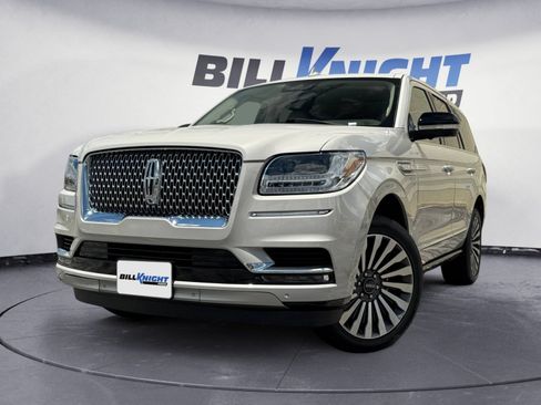 Used 2021 Lincoln Navigator Reserve w/ Luxury Package AWD/4WD image 1