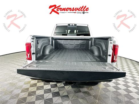 New 2026 RAM 2500 Limited image 16