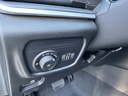 New 2025 Jeep Grand Cherokee Limited image 31