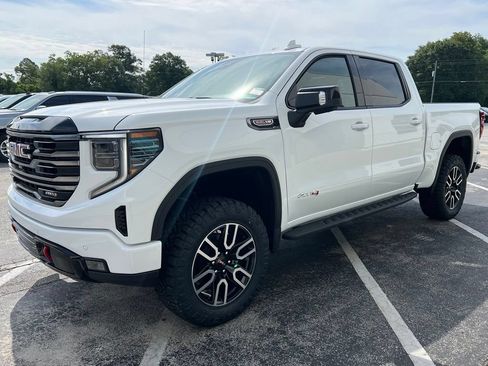 New 2026 GMC Sierra 1500 AT4 w/ AT4 Premium Package AWD/4WD image 18