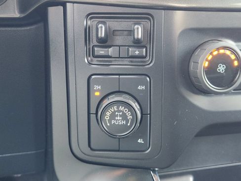 Used 2021 Ford F150 XL w/ STX Appearance Package AWD/4WD image 21