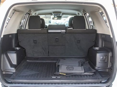 Used 2022 Toyota 4Runner SR5 image 30